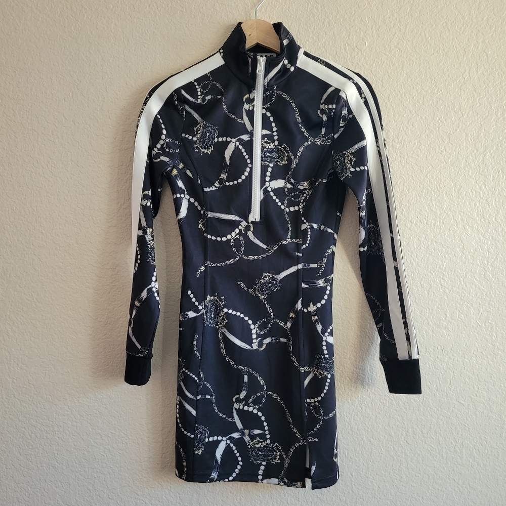 Pam & Gela mock neck dress size Petite